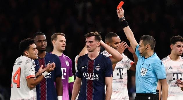 Bayern hạ PSG 2-1: Luis Diaz lập cú đúp, nhận thẻ đỏ