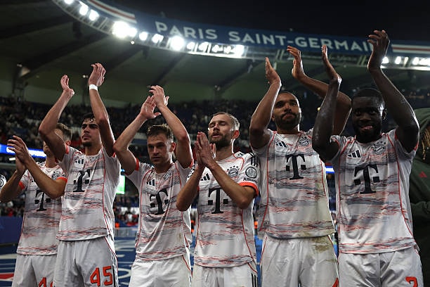 Bayern Munich hạ PSG 2-1 tại Paris, thị uy Champions League