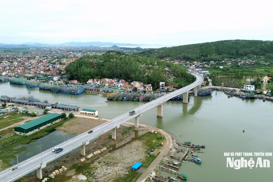 Chiêm ngưỡng những cây cầu làm nên sắc vóc tuyến ven biển Nghệ An