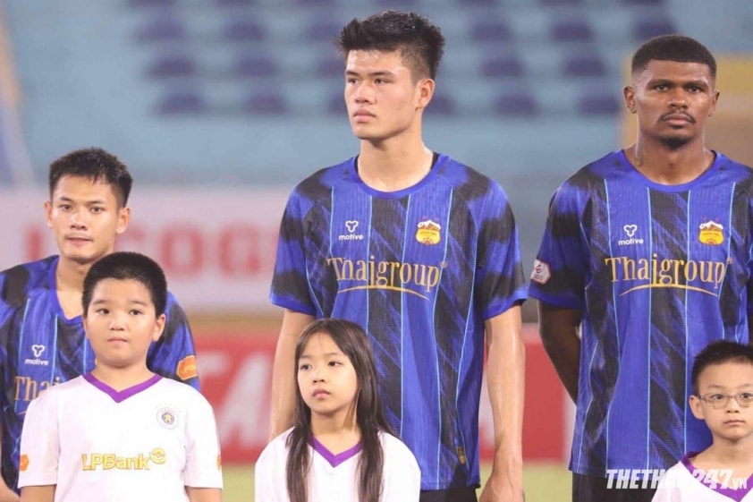 Đinh Quang Kiệt 1m95 sáng cửa đá chính U23 Việt Nam tại SEA Games