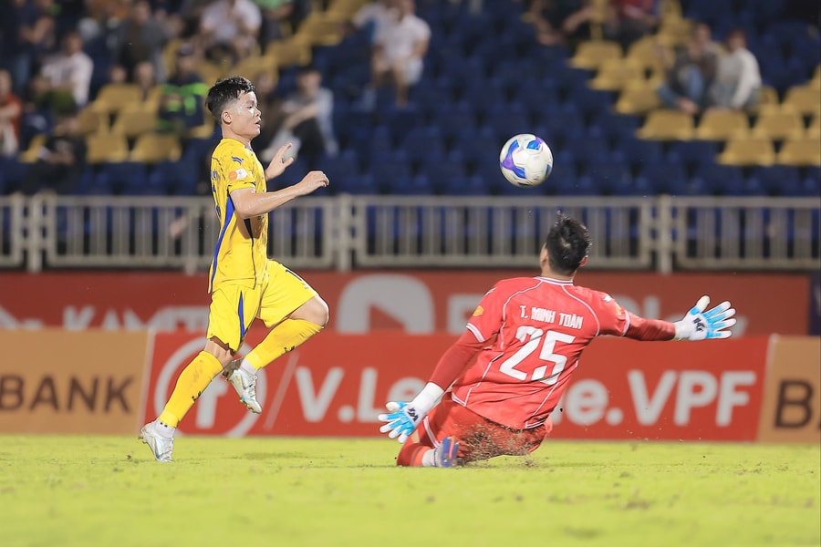 Những điểm nhấn trong chiến thắng của Sông Lam Nghệ An trước Becamex TP. Hồ Chí Minh