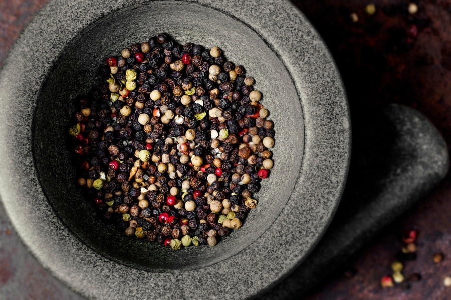 Giá tiêu hôm nay 11/11/2025: Kim ngạch xuất khẩu nông sản tăng vọt