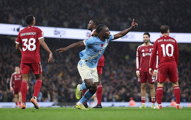 Jeremy Doku bùng nổ, Man City khuất phục Liverpool ở Etihad