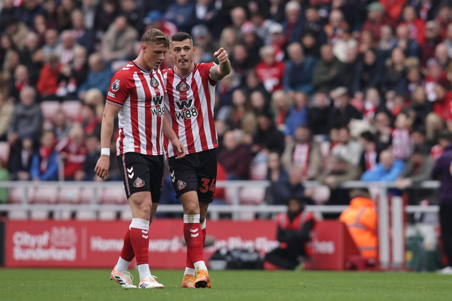 Granit Xhaka: ngày bị la ó và bước ngoặt ở Sunderland