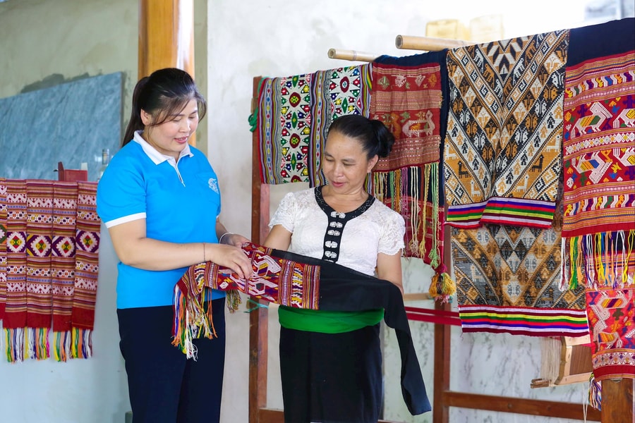 Giấc mơ thổ cẩm đang hồi sinh ở Mường Quàng