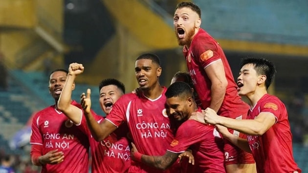 CAHN 3-0 Hà Tĩnh: Quang Hải khẳng định đẳng cấp