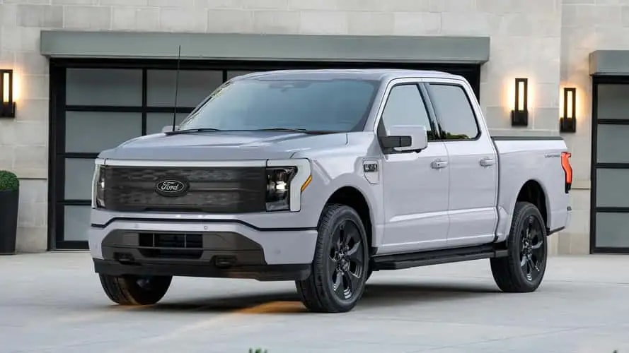Ford F-150 Lightning: Chú ý cao, doanh số thấp vì giá