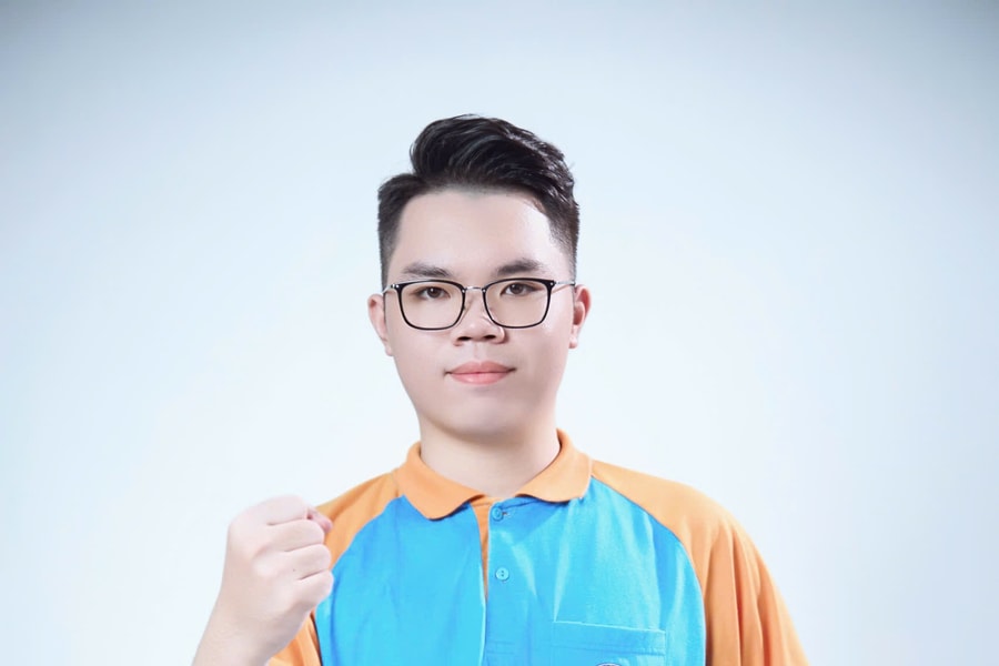 Nguyễn Minh Hiếu: Chiến lược 412.119 phiếu vào chung kết