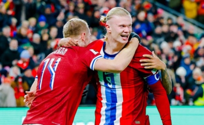 Na Uy 4-1 Estonia: Haaland, Sorloth mỗi người cú đúp