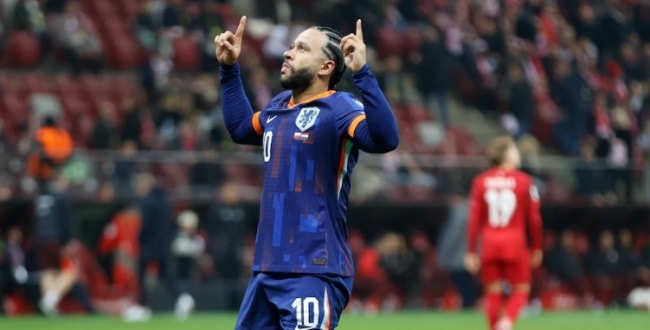 Depay cứu điểm, Hà Lan hòa 1-1 Ba Lan giữ ngôi đầu