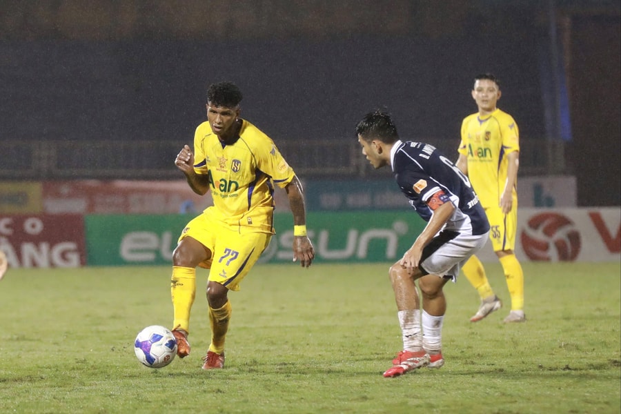 Thất bại trước SHB Đà Nẵng, Sông Lam Nghệ An dừng bước tại vòng 1/8 Cúp Quốc gia