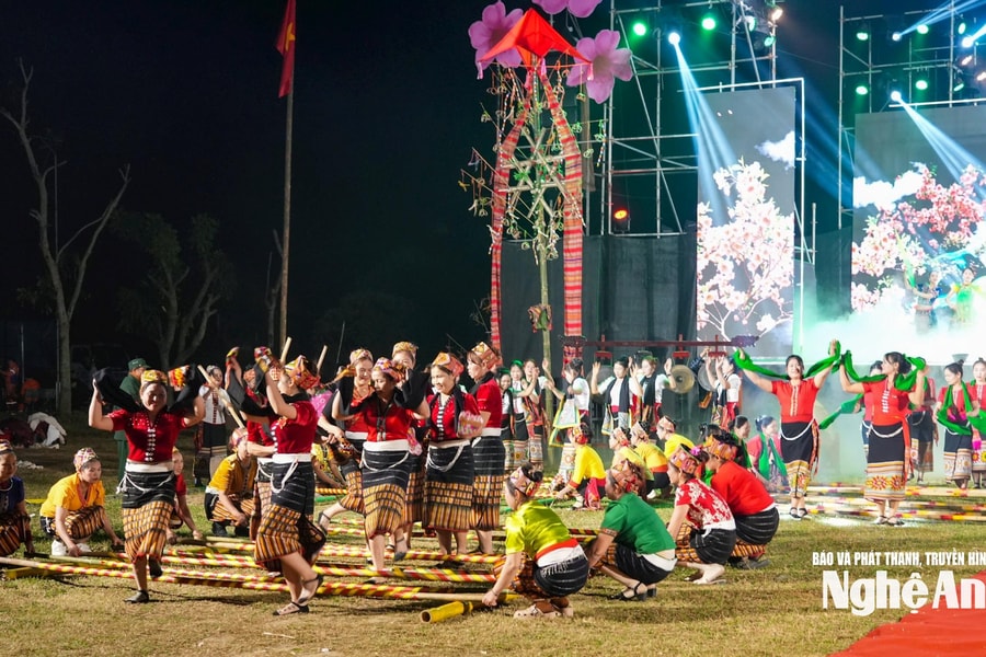 Nghệ An phát huy giá trị văn hóa dân tộc thiểu số gắn với phát triển du lịch