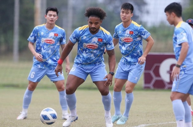 Điểm tin 17/11: Xuân Son nổi bật, U22 Việt Nam sẵn sàng