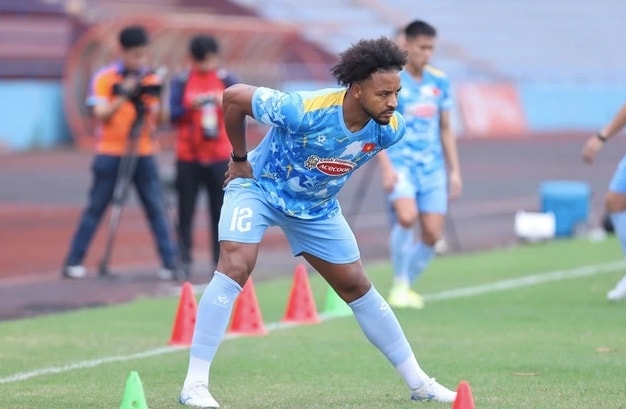 Xuân Son trở lại: HLV Kim Sang-sik trước quyết định mạo hiểm