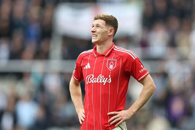 Man Utd nhắm Conor Gallagher, rẻ hơn Elliot Anderson