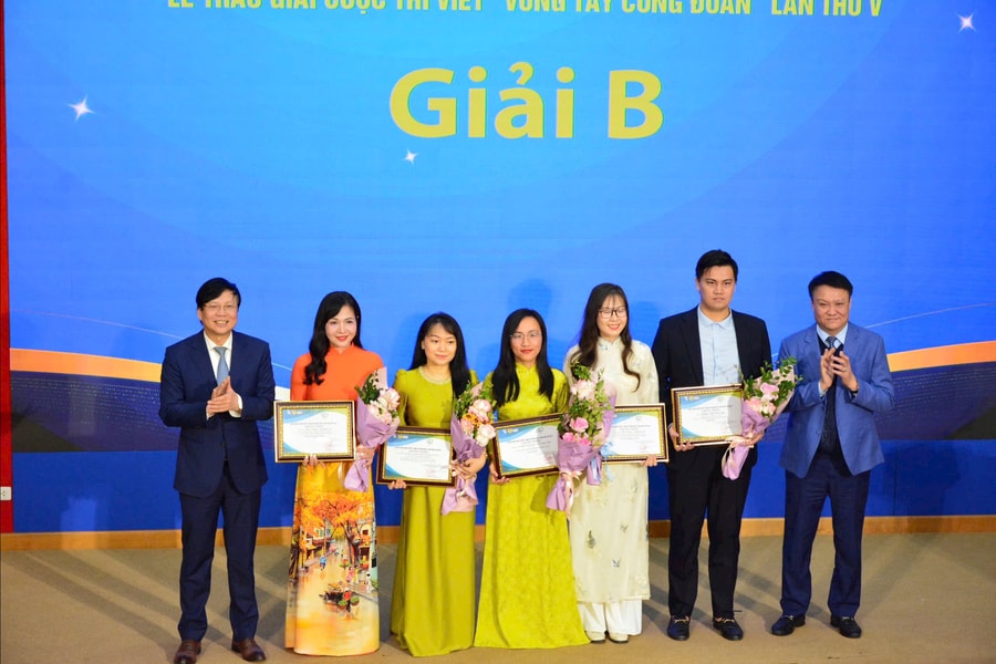 Báo và phát thanh, truyền hình Nghệ An giành giải B và giải Khuyến khích tại Cuộc thi viết Vòng tay Công đoàn lần thứ 5