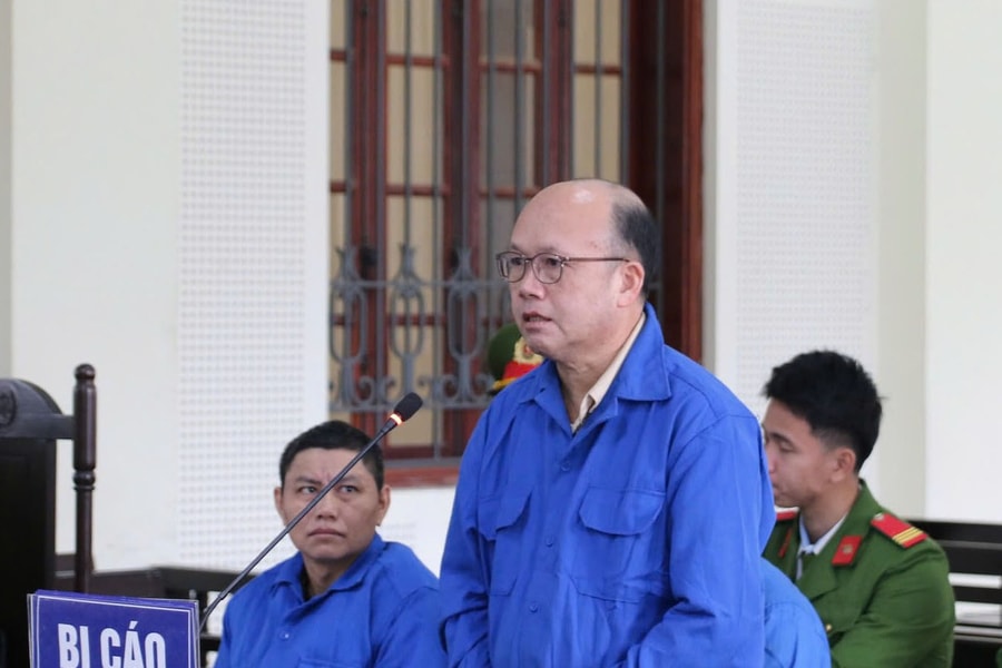 Cựu chủ tịch xã vào tù vì vận chuyển ma túy