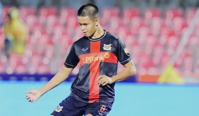 U22 Việt Nam gọi bổ sung Thành Trung dự SEA Games 33