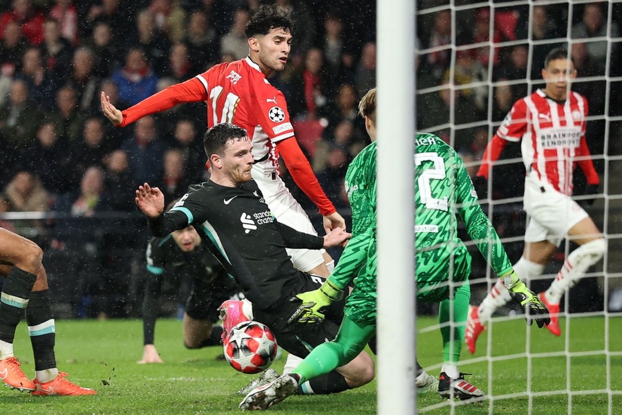 Nhận định, dự đoán Liverpool vs PSV Eindhoven: Liên tục phản đòn