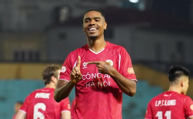CAHN mất Alan Grafite trước đại chiến Beijing Guoan