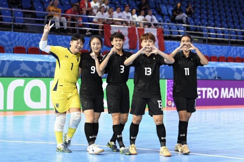 Thái Lan hạ Canada 6-3, lên nhì bảng B World Cup futsal