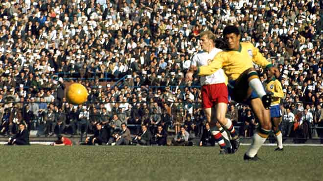 Garrincha 1962: một mình kéo Brazil bảo vệ ngôi vương