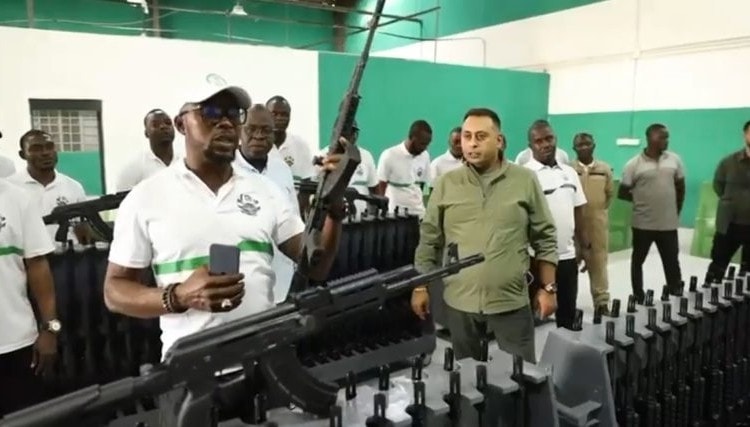 Nigeria lắp ráp 1.000 súng trường DG-103 đầu tiên tại Kaduna