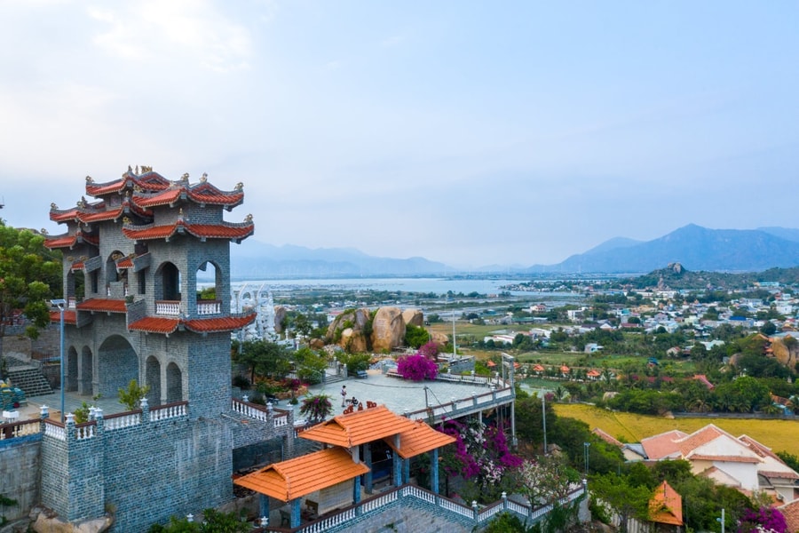 Trùng Sơn Cổ Tự: điểm dừng thanh tịnh trên núi Đá Chồng