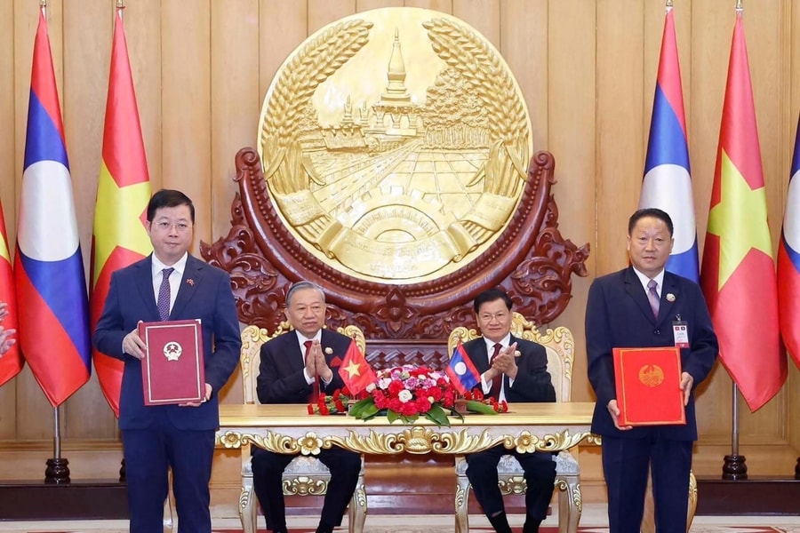 Việt Nam và Lào tăng cường hợp tác toàn diện trong lĩnh vực truyền thông