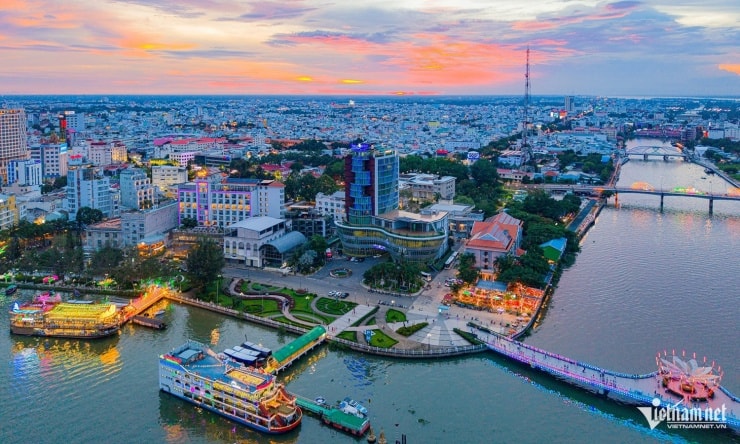 Ninh Kiều, Cần Thơ: một ngày dạo bến nước và phố đêm