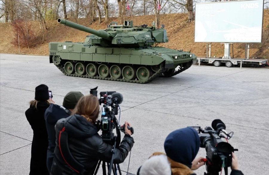 Leopard 2A8: giáp mới, Trophy APS và thách thức UAV