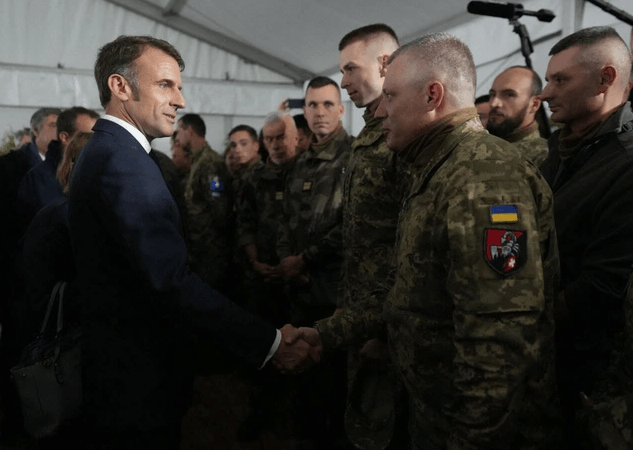 Pháp tính đưa quân sang Ukraine năm 2026: năng lực ra sao?