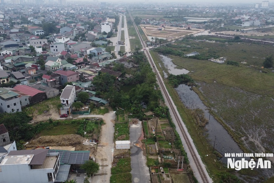 Dự án Nâng cấp, mở rộng đường Lê Ninh còn hơn 700m vẫn chưa thông?