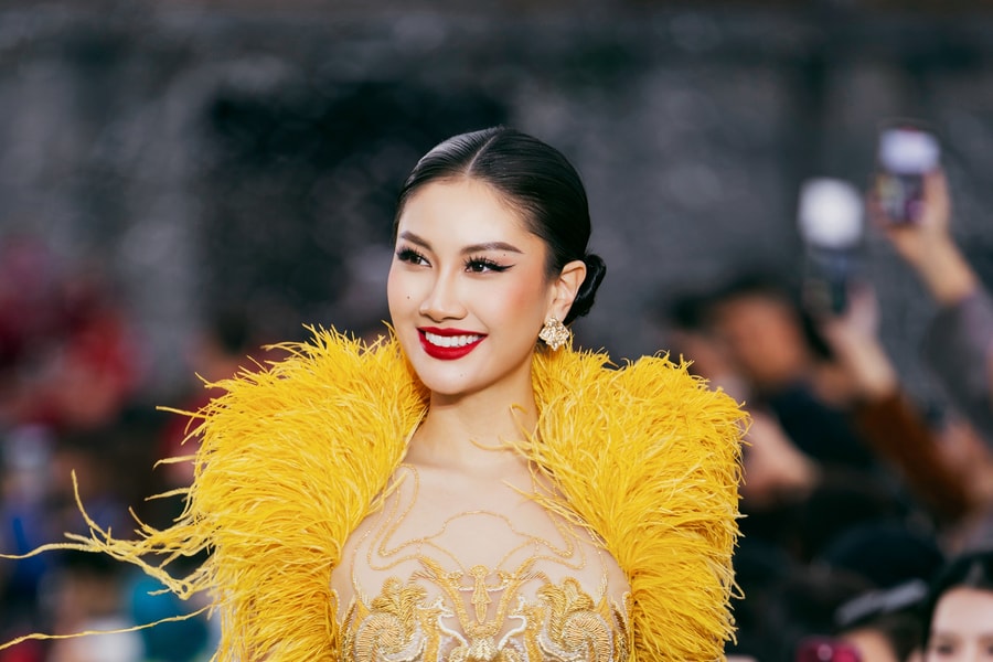 Miss Cosmo 2025: Phương Linh vắng mặt trong Top 5 Catwalk