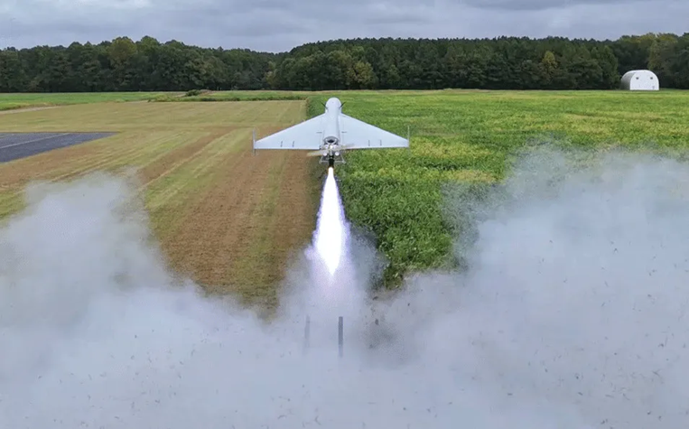 Mỹ lập đơn vị drone LUCAS giá rẻ để đối phó Iran