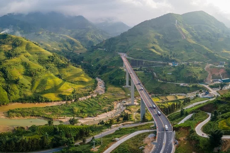 Nghệ An đề xuất cơ chế đặc thù về đất san lấp mặt bằng cho 10 dự án trọng điểm