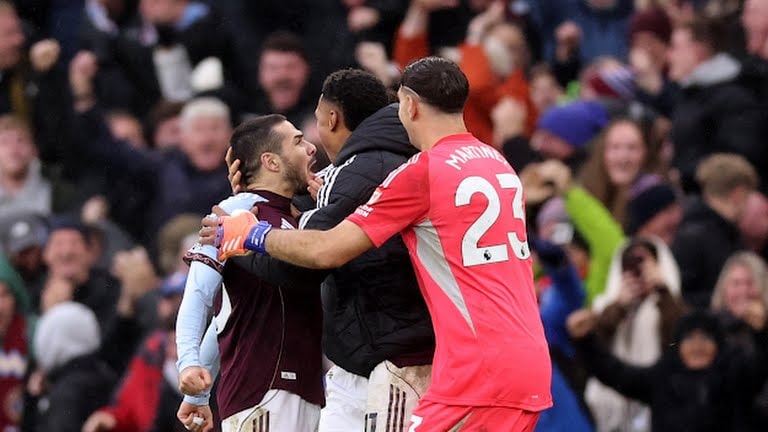 Aston Villa 2-1 Arsenal: Villa có tham gia đua vô địch?