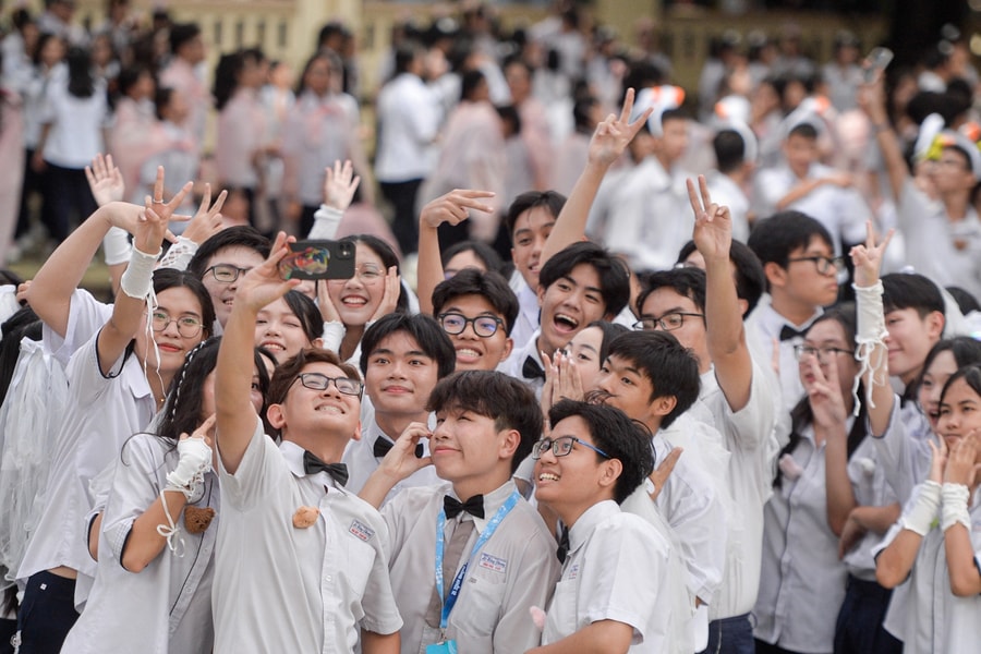 Quốc hội đồng ý bỏ bằng tốt nghiệp THCS, hiệu trưởng cấp bằng tốt nghiệp THPT