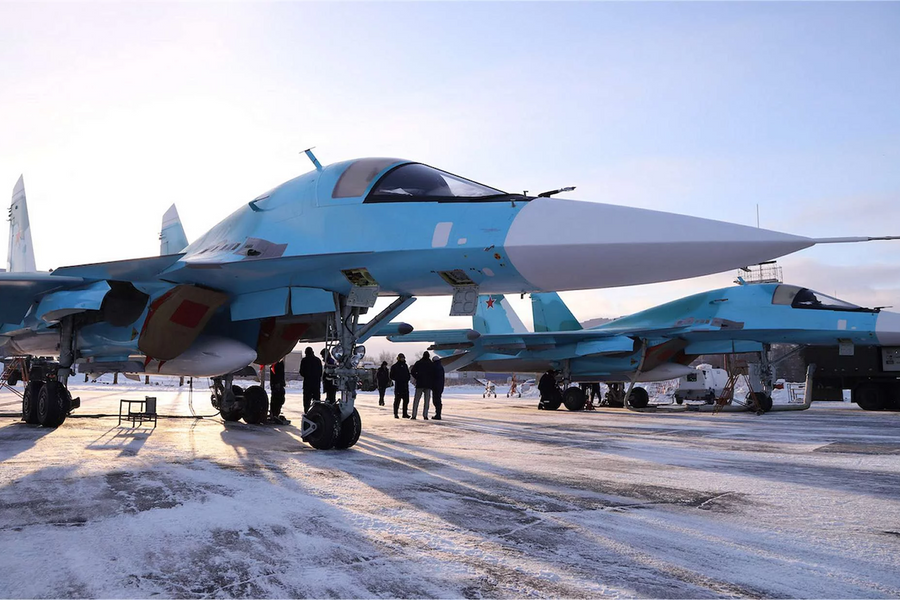 Su-34 Nga duy trì hỏa lực; Z-10ME dùng CM-502KG; ShipOS