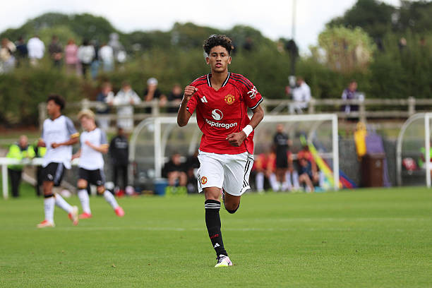 Man Utd có 'Max Dowman' mới: JJ Gabriel bùng nổ U18