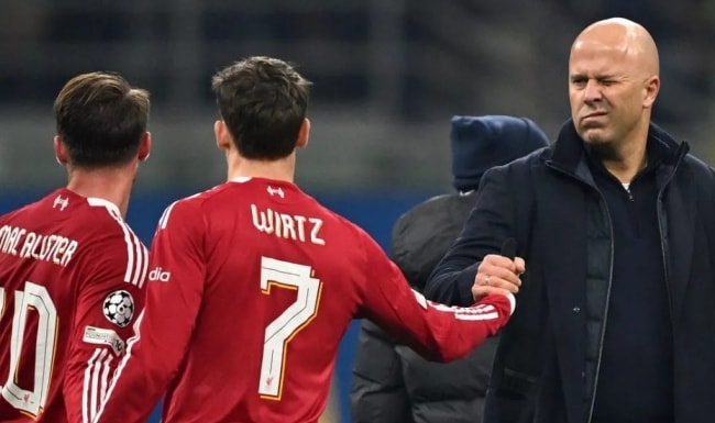 Liverpool thử 4-4-2 kim cương: Wirtz là chìa khóa