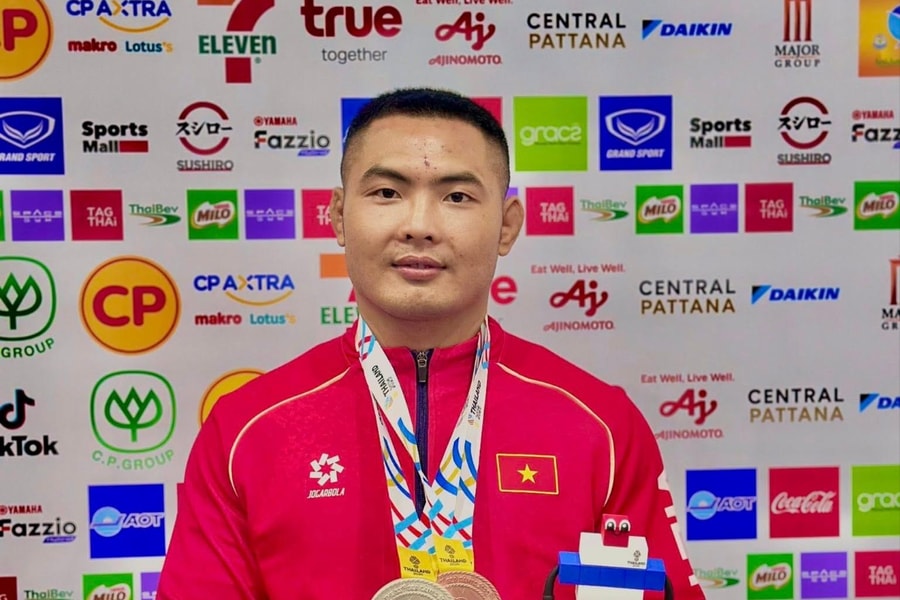 Vận động viên Nghệ An giành 2 tấm huy chương trải lòng sau kỳ SEA Games 33