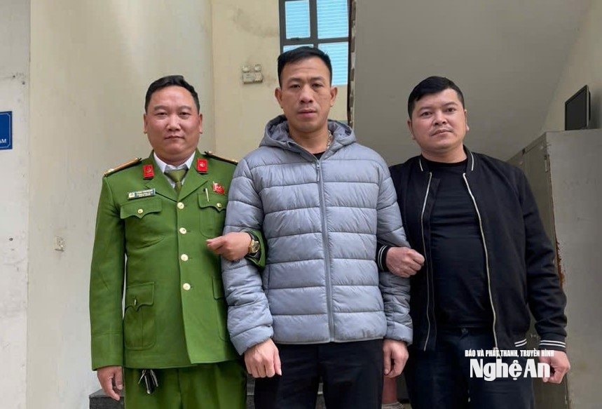 Đối tượng truy nã lẩn trốn nhiều năm trở về đầu thú tại Nghệ An