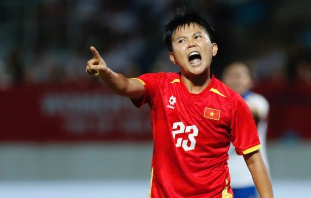 Bích Thùy mất ngủ vì bàn thắng bị tước ở SEA Games