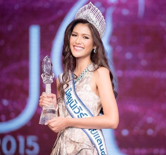 Aniporn Chalermburanawong: Từ biến cố nợ nần đến cuộc sống rạng rỡ