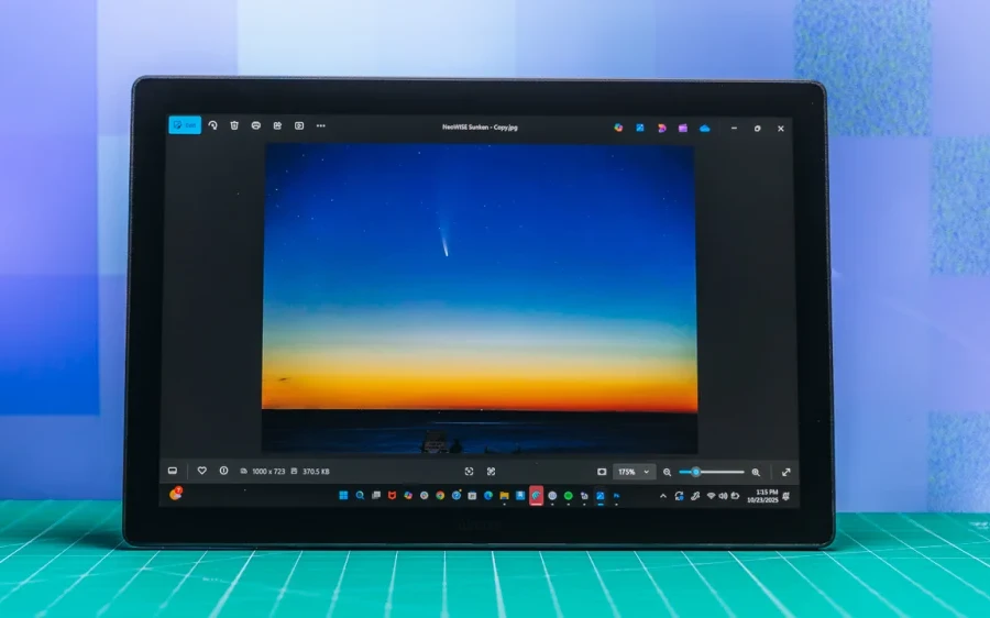 Wacom Cintiq 16 (2025): Nâng cấp đáng giá cho họa sĩ số