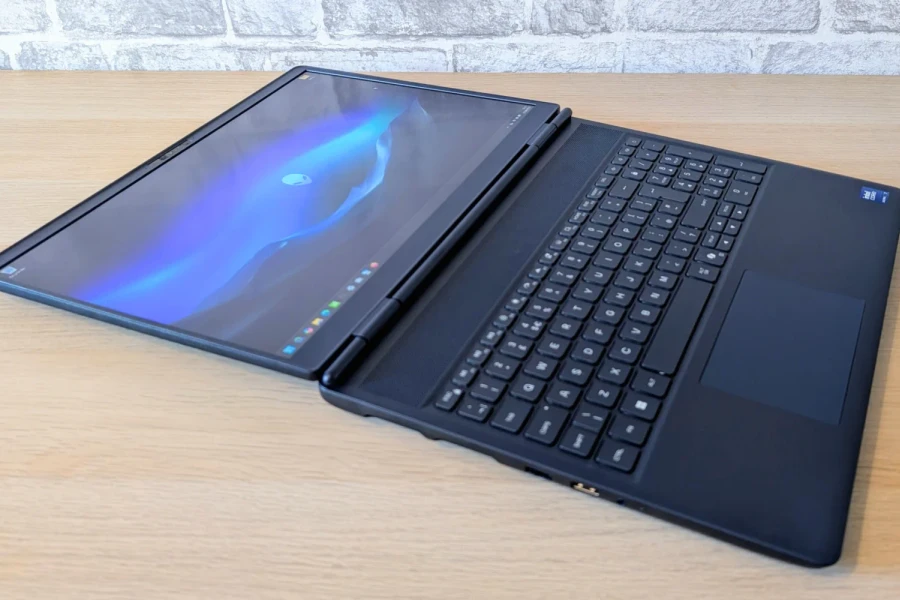 Đánh giá Alienware 16X Aurora: Màn hình xuất sắc, hiệu năng mạnh mẽ