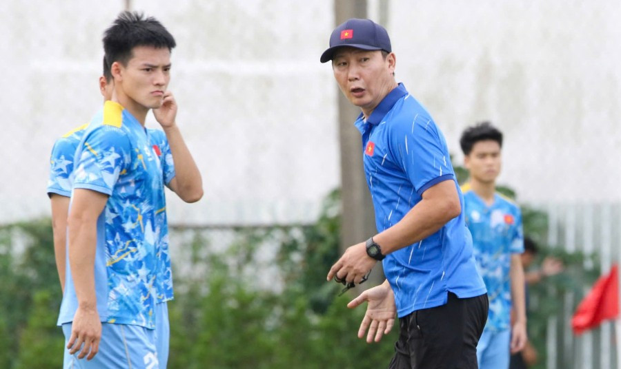 U22 Việt Nam vô địch SEA Games: Chuyện chưa kể từ HLV Kim và chuyên gia Thái Lan