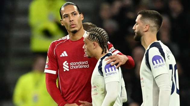 Van Dijk: Lá chắn thép và bước ngoặt trận đấu Liverpool 2-1 Tottenham