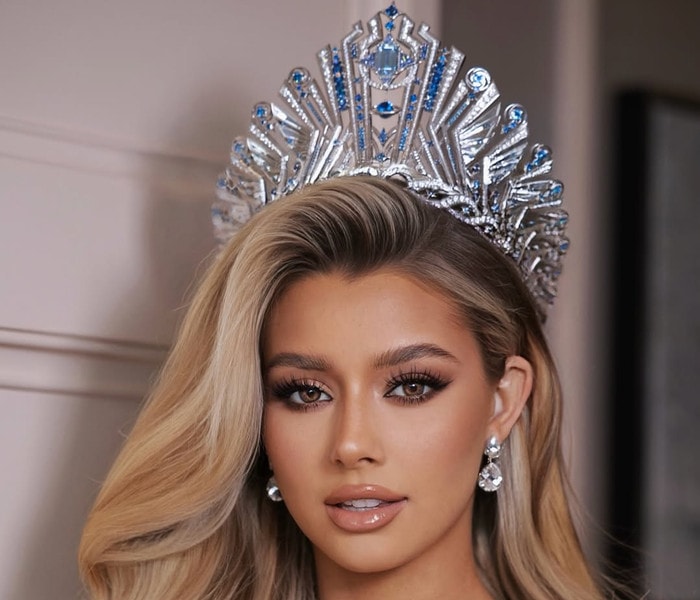 Tân Hoa hậu Miss Cosmo 2025: Người đẹp Mỹ sở hữu 4 bằng đại học